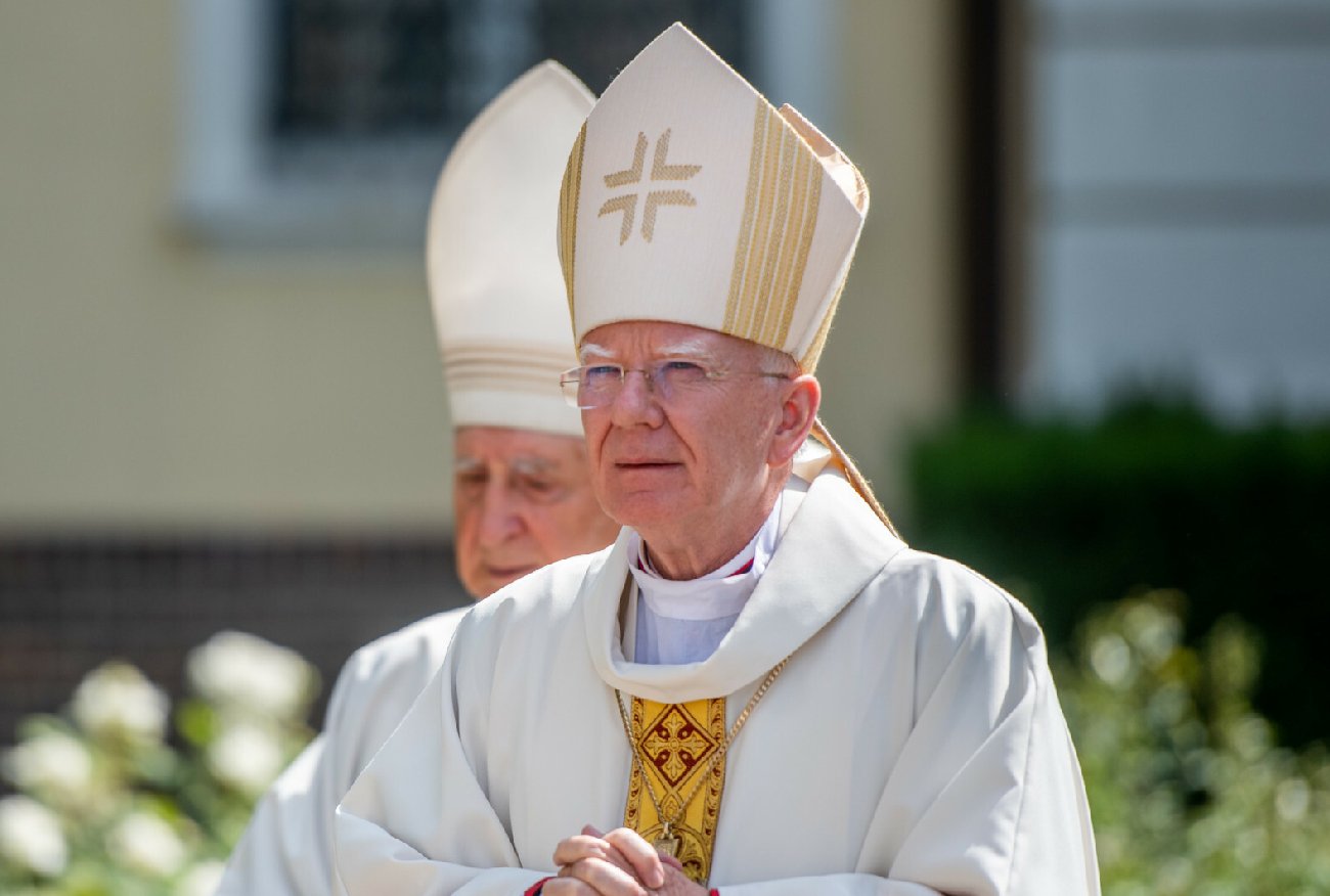 Jędraszewski już nagrania Kaczyńskiemu wyborców. Grzmi o gender i pośle PO.