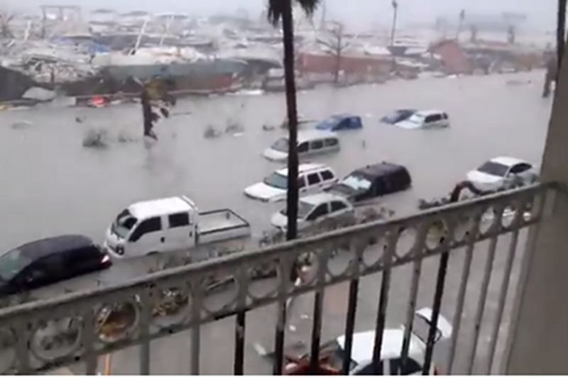 Nagrania z St. Martin spustoszonego przez huragan Irmę pokazują co czeka Florydę. Mieszkańcy wyspy proszą o modlitwę.