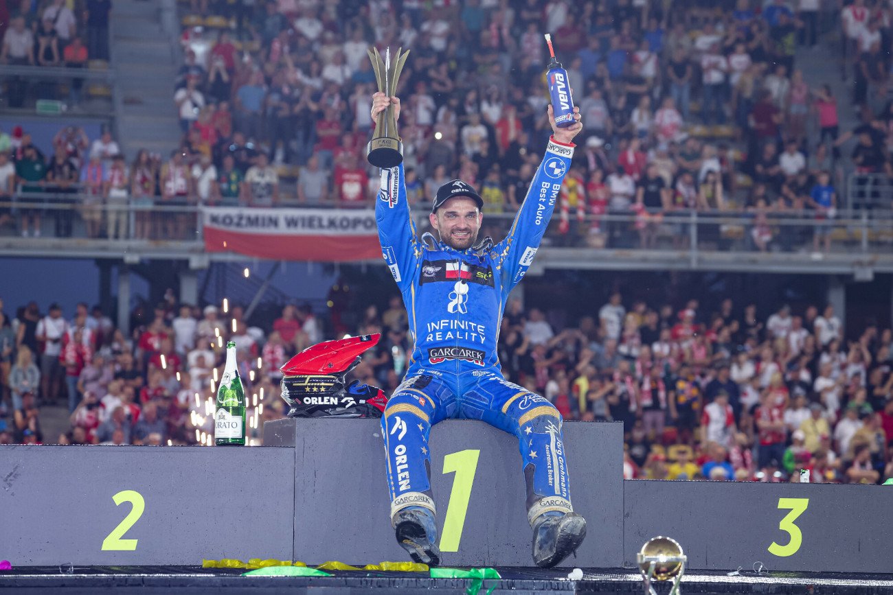 Toruń. Bartosz Zmarzlik czwarty raz został mistrzem świata na żużlu