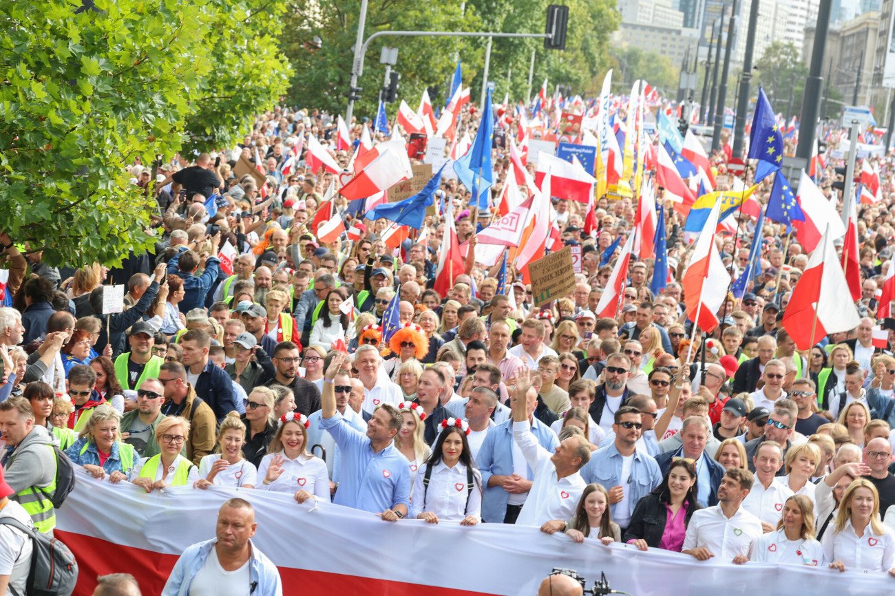 Ile osób było na Marszu Miliona Serc? Zaskakujące dane policji