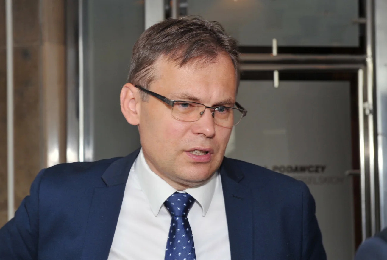 Mularczyk ujawnił, co go spotkało w trakcie joggingu. Mówi o niemieckim małżeństwie.
