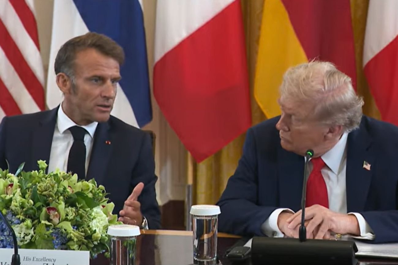 Mikrofony wyłapały, co Trump powiedział do Macrona. "Jakkolwiek szalenie to brzmi"