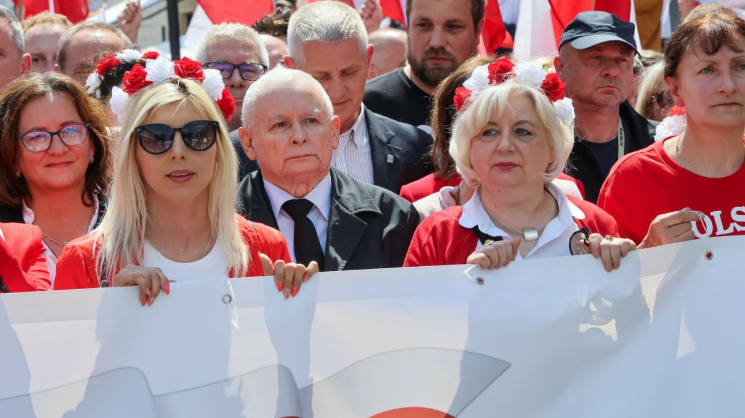 Kaczyński i Bąkiewicz na marszu Karola Nawrockiego