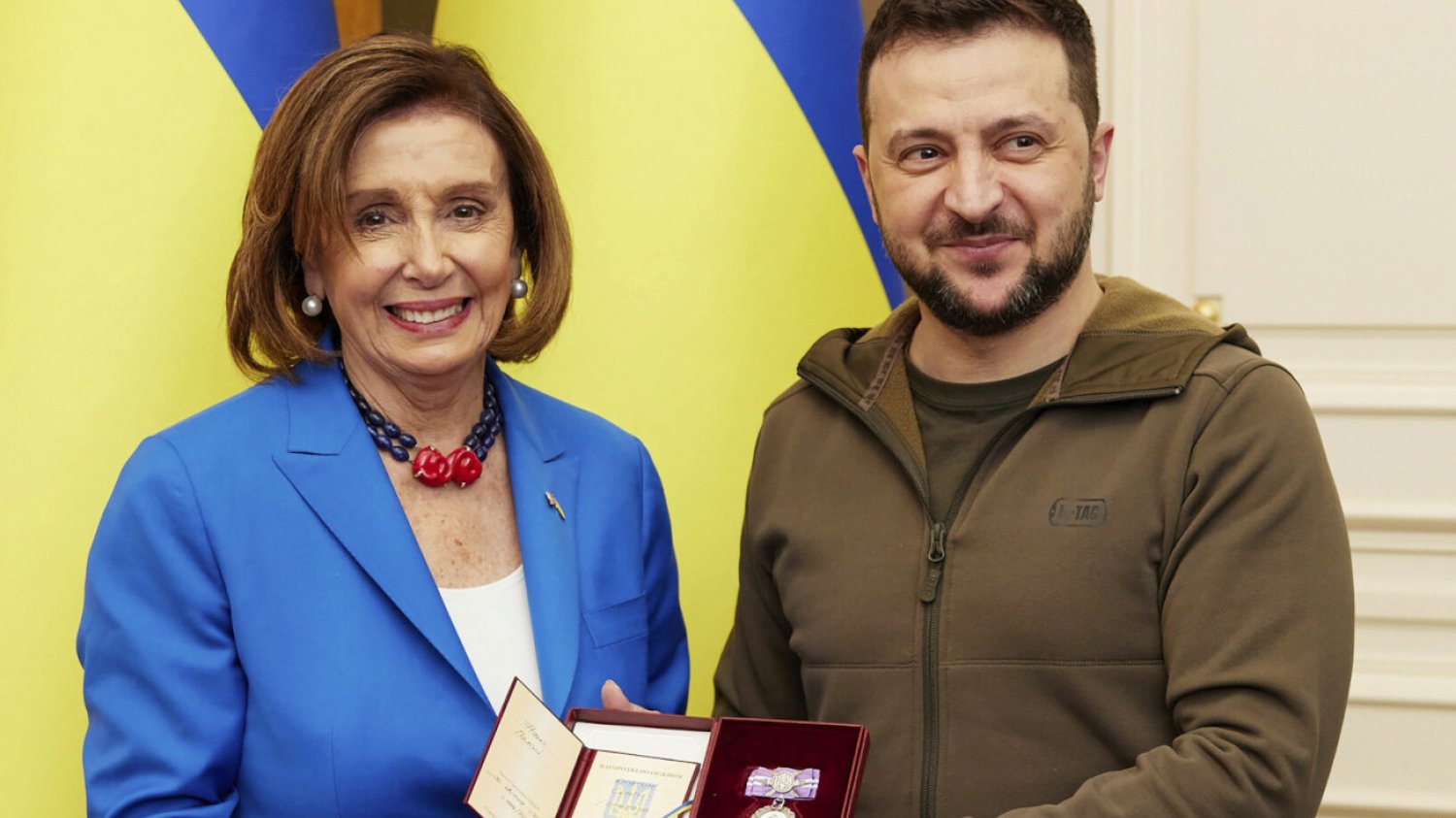 Nancy Pelosi spotkała się z Zełenskim w Kijowie. Wkrótce przyleci do Polski.