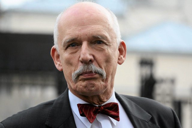 Korwin-Mikke dostał reprymendę od szefa PE i chce się zrewanżować.