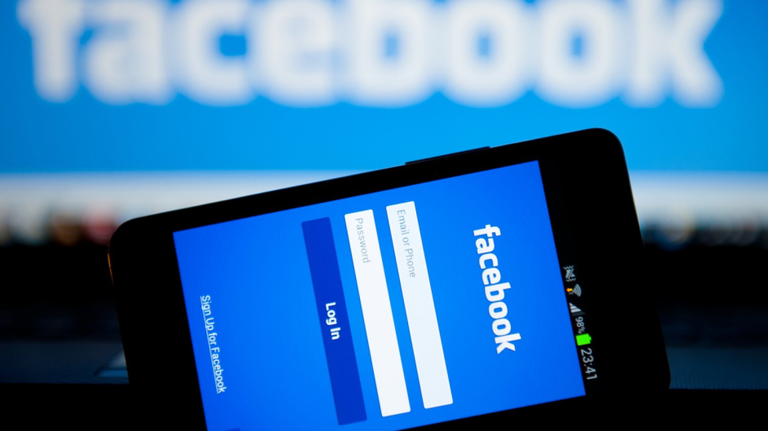 Tym razem to czytelnicy naTemat stworzyli listę irytujących zachowań na Facebooku.
