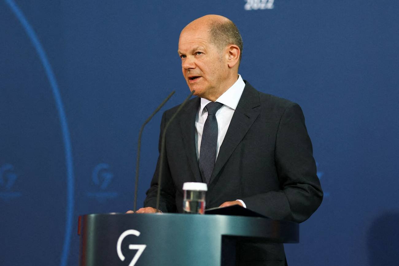 Kanclerz Niemiec Olaf Scholz po szczycie przywódców Zachodu ujawnił, jak będzie wyglądała nowa pomoc dla Ukrainy.