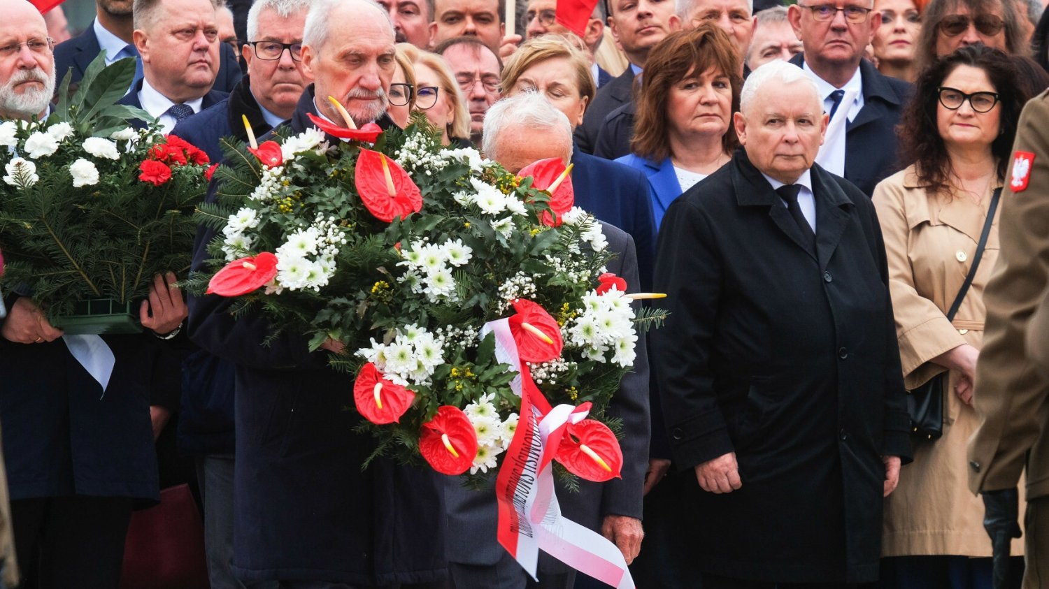 Warszawa. Potężne utrudnienia przez 15. rocznicę Smoleńska