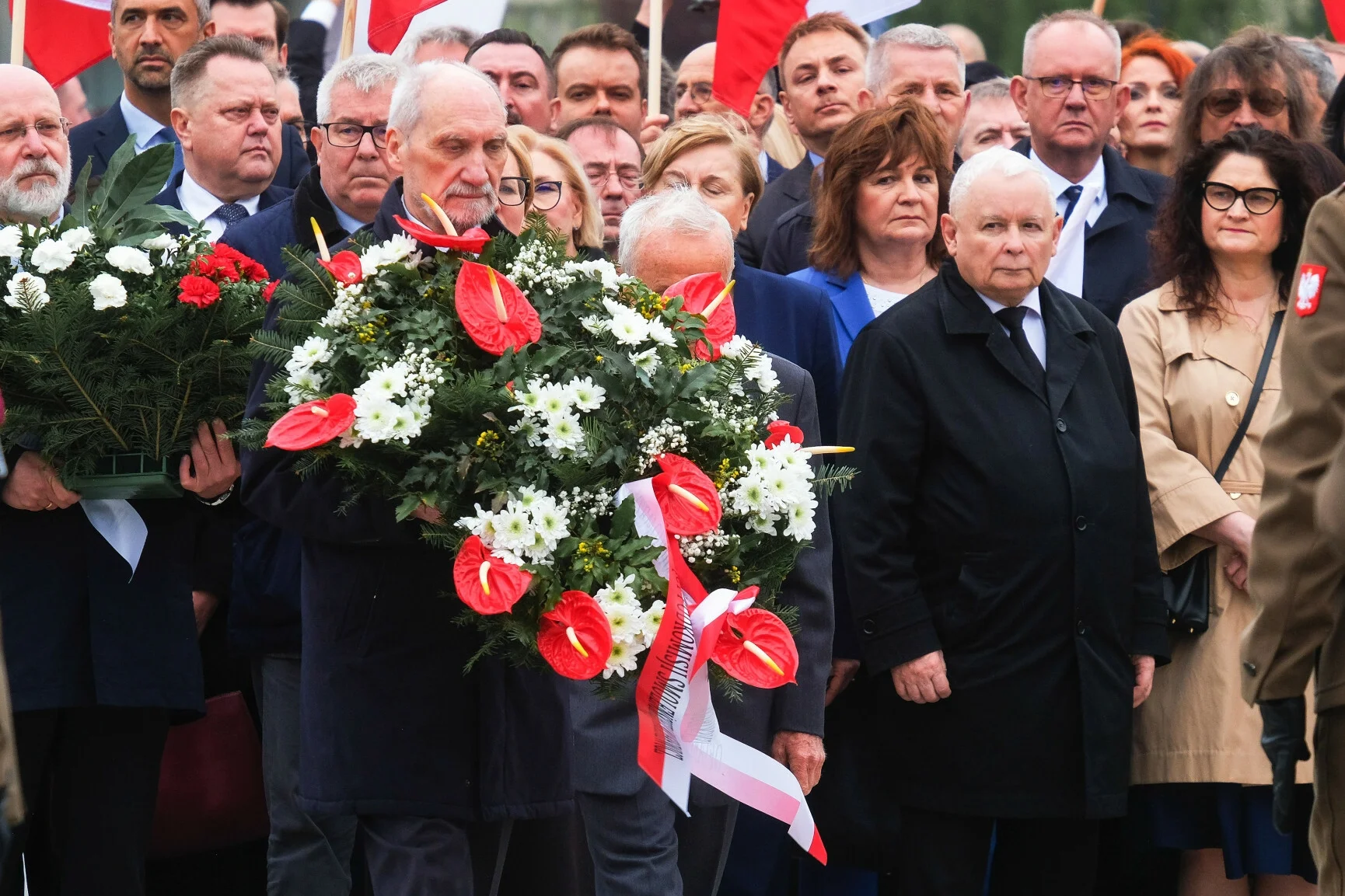 Warszawa. Potężne utrudnienia przez 15. rocznicę Smoleńska