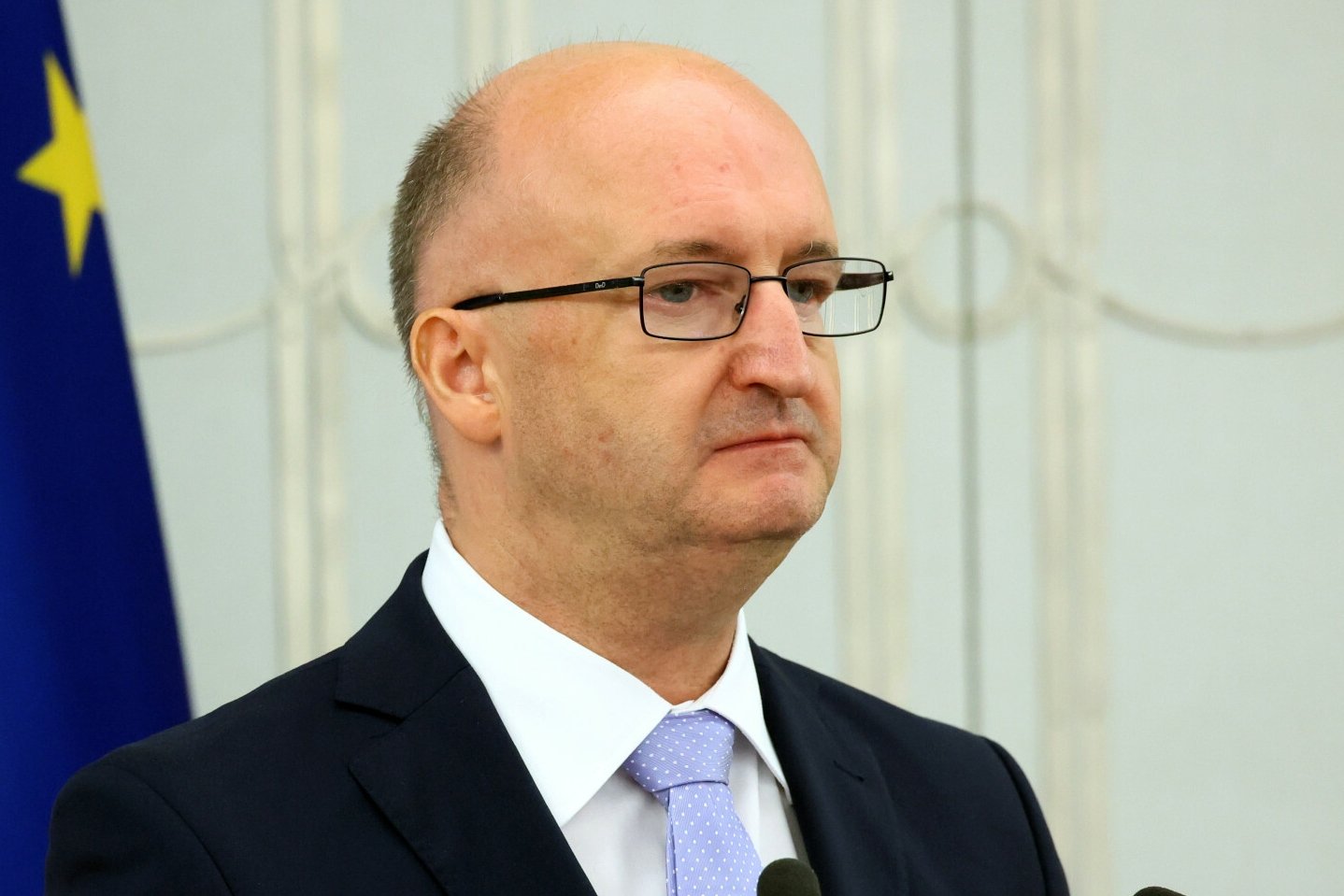 Piotr Wawrzyk opuścił szpital. Wiadomo, co go czeka ws. afery wizowej.