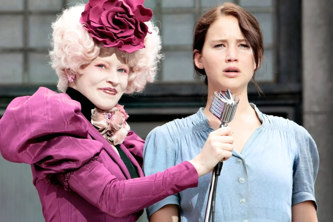 Wyciekły zdjęcia z nowych "Igrzysk śmierci". Tę postać kochają fani filmów o Katniss Nowe "Igrzyska śmierci". Wyciekły pierwsze zdjęcia młodego Haymitcha (FOTO)