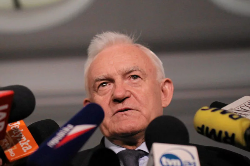 Leszek Miller sugeruje, że to Aleksander Kwaśniewski miał pełną wiedzę o więzieniach CIA w Polsce.