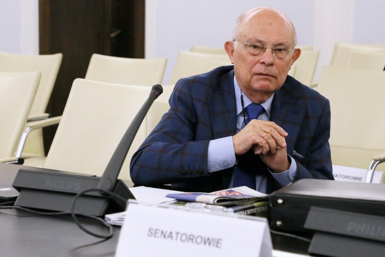 Senator Marek Borowski uczestniczy w posiedzeniach Komisji Nadzwyczajnej ds. Pegasusa.