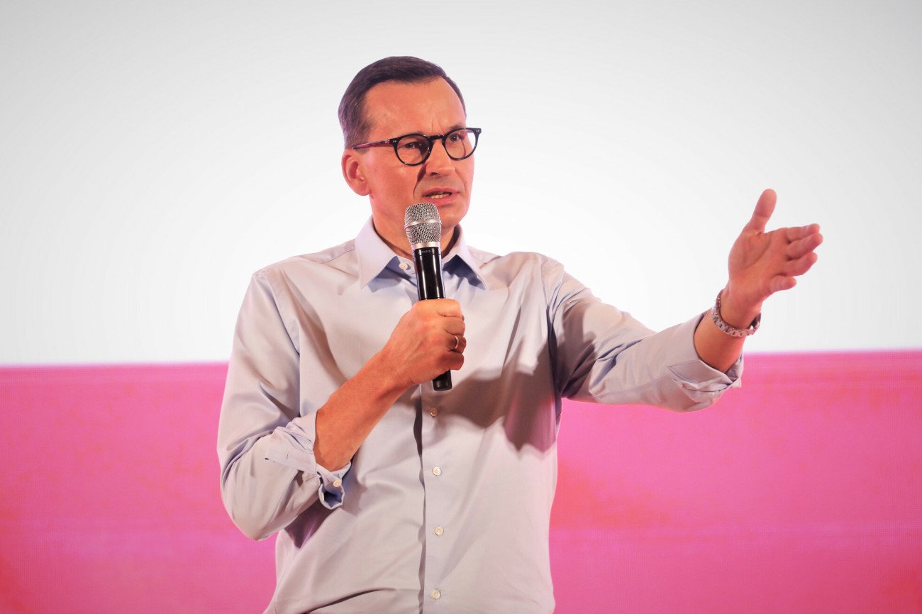 Morawiecki na wiecu w Katowicach straszył wyborców migrantami