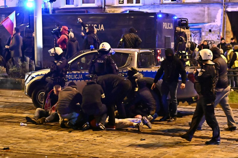 Kanada wydała ostrzeżenie przed Marszem Niepodległości w Warszawie