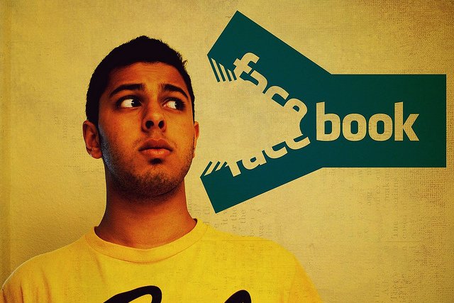 Facebook będzie monitorować twoje wiadomości