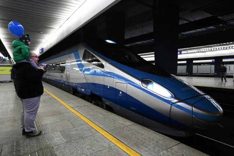 Według ekspertów, zapełnienie Pendolino wynosi około 33 - 35 proc.
