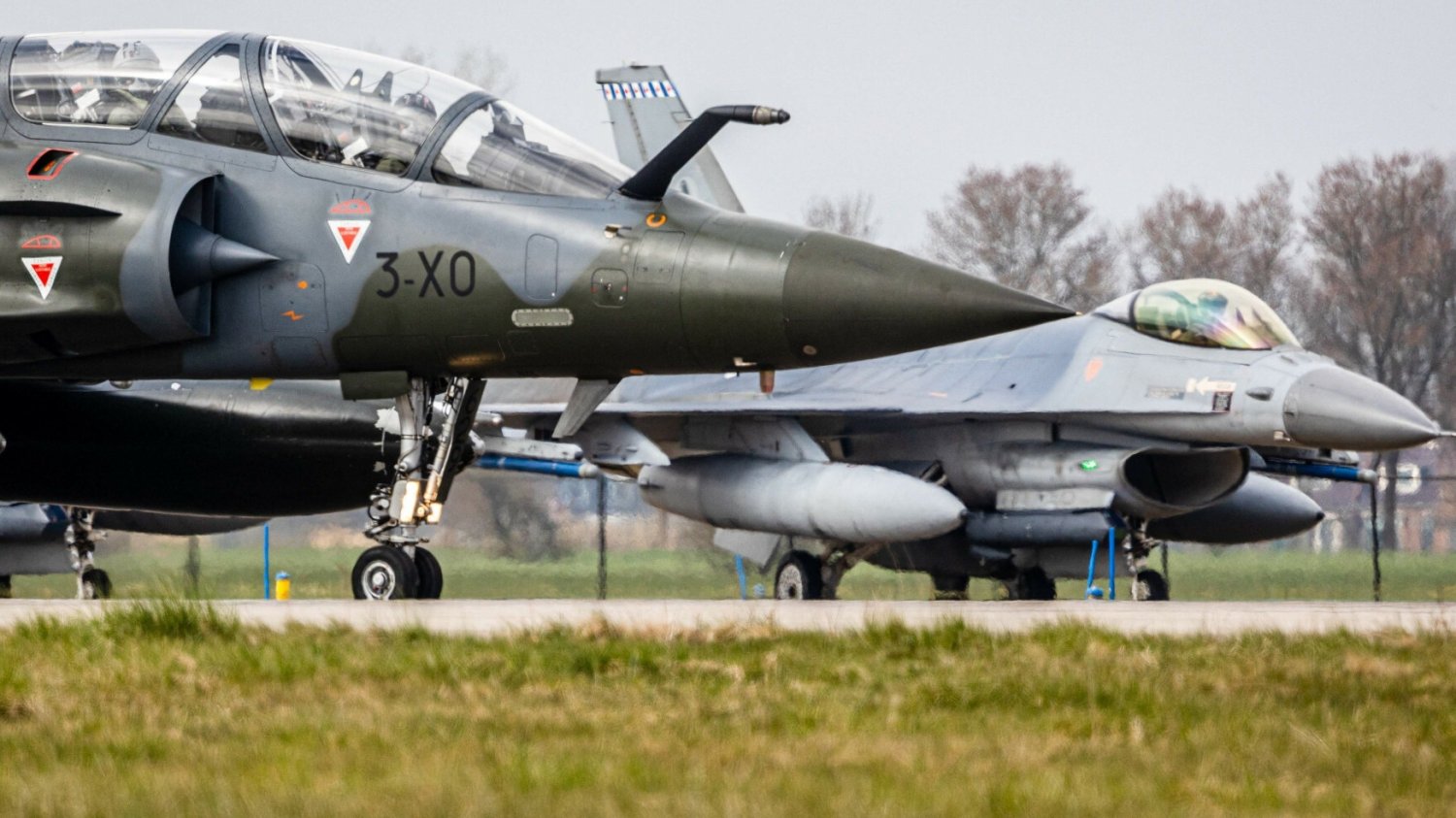 NATO ostrzega Rosję przed użyciem broni jądrowej.