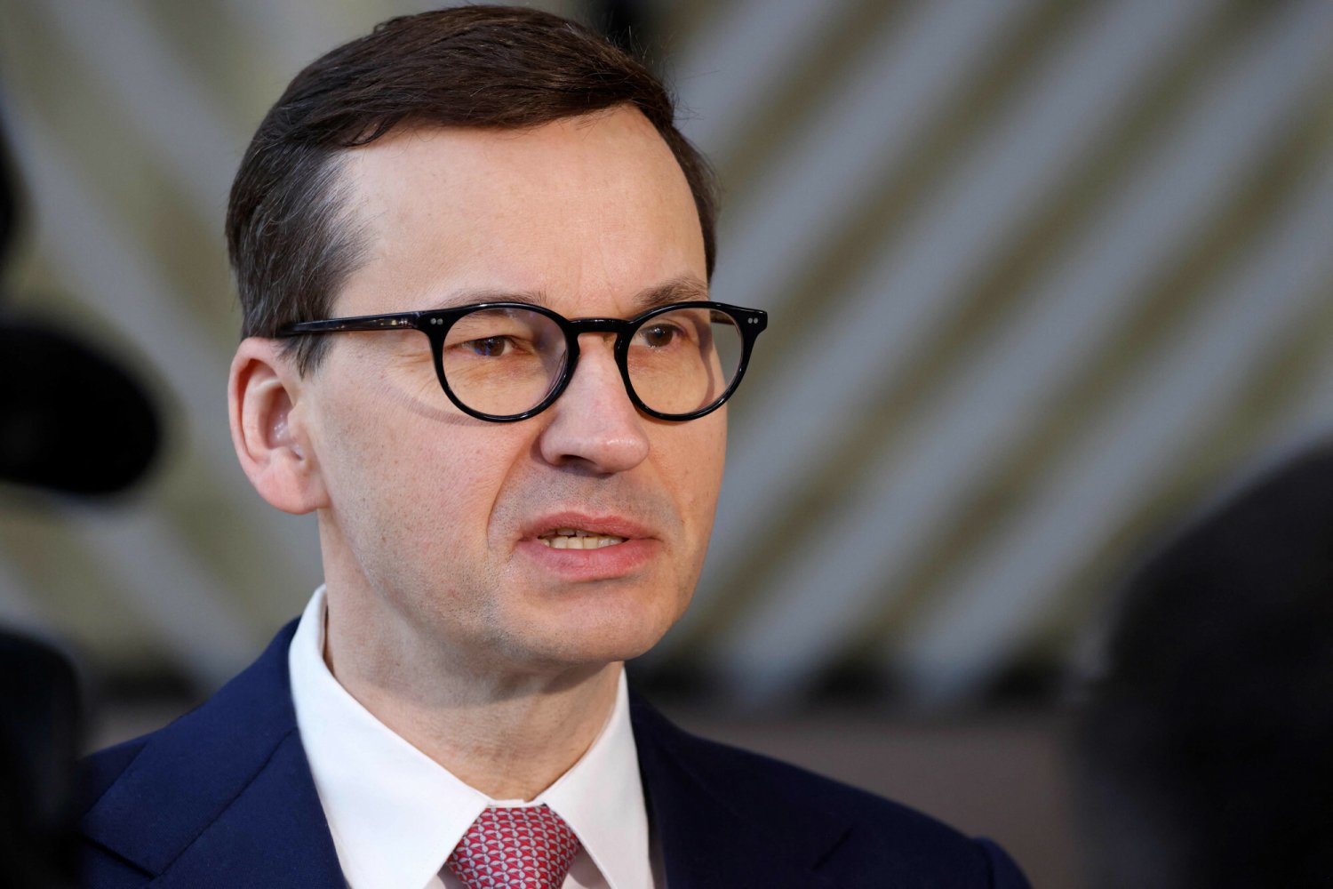 Opinia publiczna na Zachodzie nie podchwyciła ataku, który Mateusz Morawiecki przepuścił na Emmanuela Macrona ws. negocjacji z Putinem. Opinia publiczna na Zachodzie nie podchwyciła ataku, który Mateusz Morawiecki przepuścił na Emmanuela Macrona ws. negocjacji z Putinem