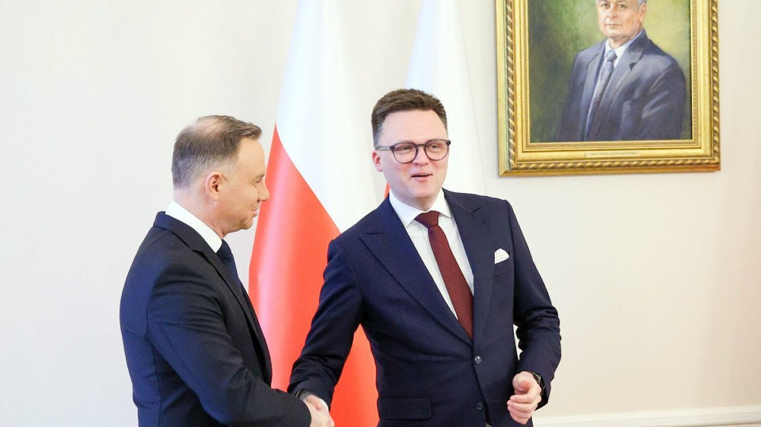 Półtorej godziny debatowali ws. Kamińskiego i Wąsika. Po spotkaniu Dudy z Hołownią