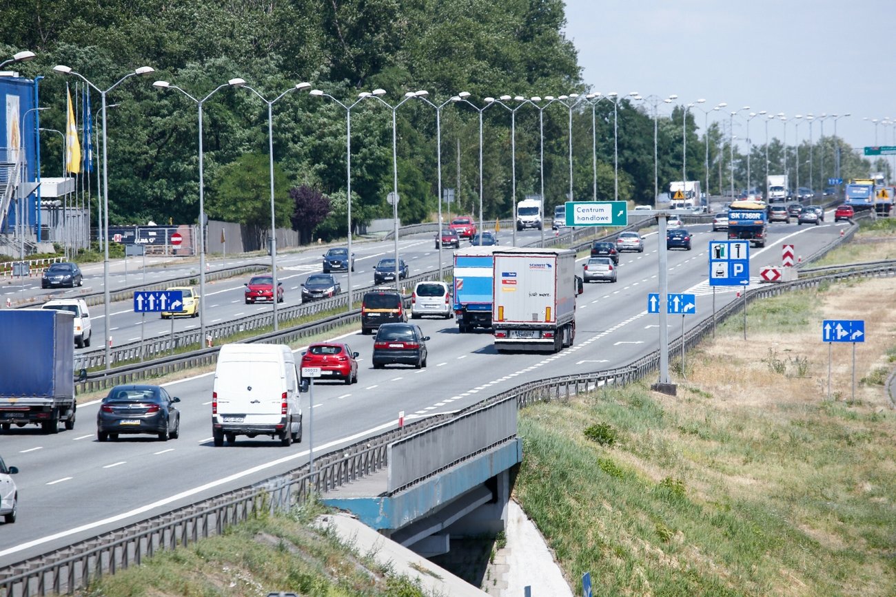 Katowice utknęły w korku przez dwa remonty na DK86 [FOTO]