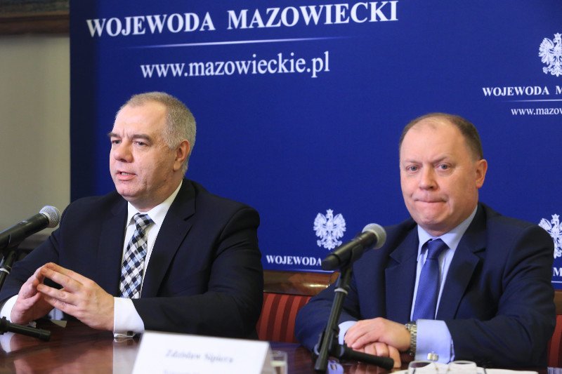 Wojewoda Zdzisław Sipiera prezentował projekt ustawy o powiększeniu Warszawy razem z posłem Jackiem Sasinem.