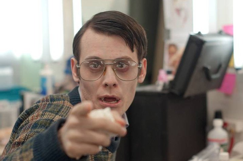 Zastanów się dziesięć razy, zanim skorzystasz z internetowych skazówek podrywu!