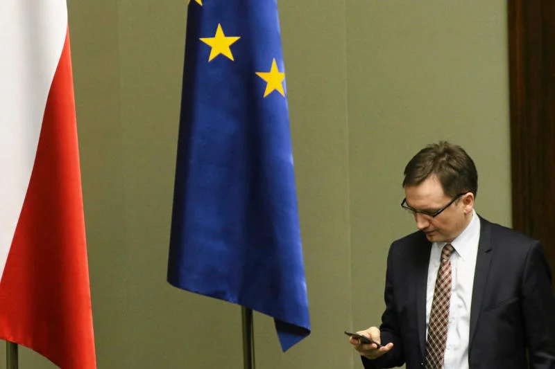 Zbigniew Ziobro robi czystki w polskiej prokuraturze.