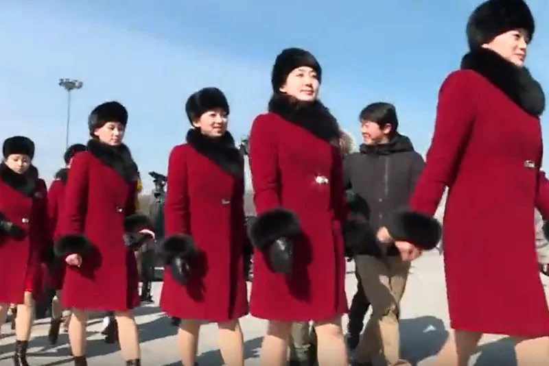 Cheerleaderki z Korei Północnej przybyły do Pjongczangu.