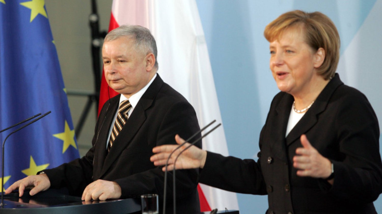 Spotkanie kanclerz Niemiec i prezesa PiS w 2006 roku. Jarosław Kaczyński był wówczas premierem.