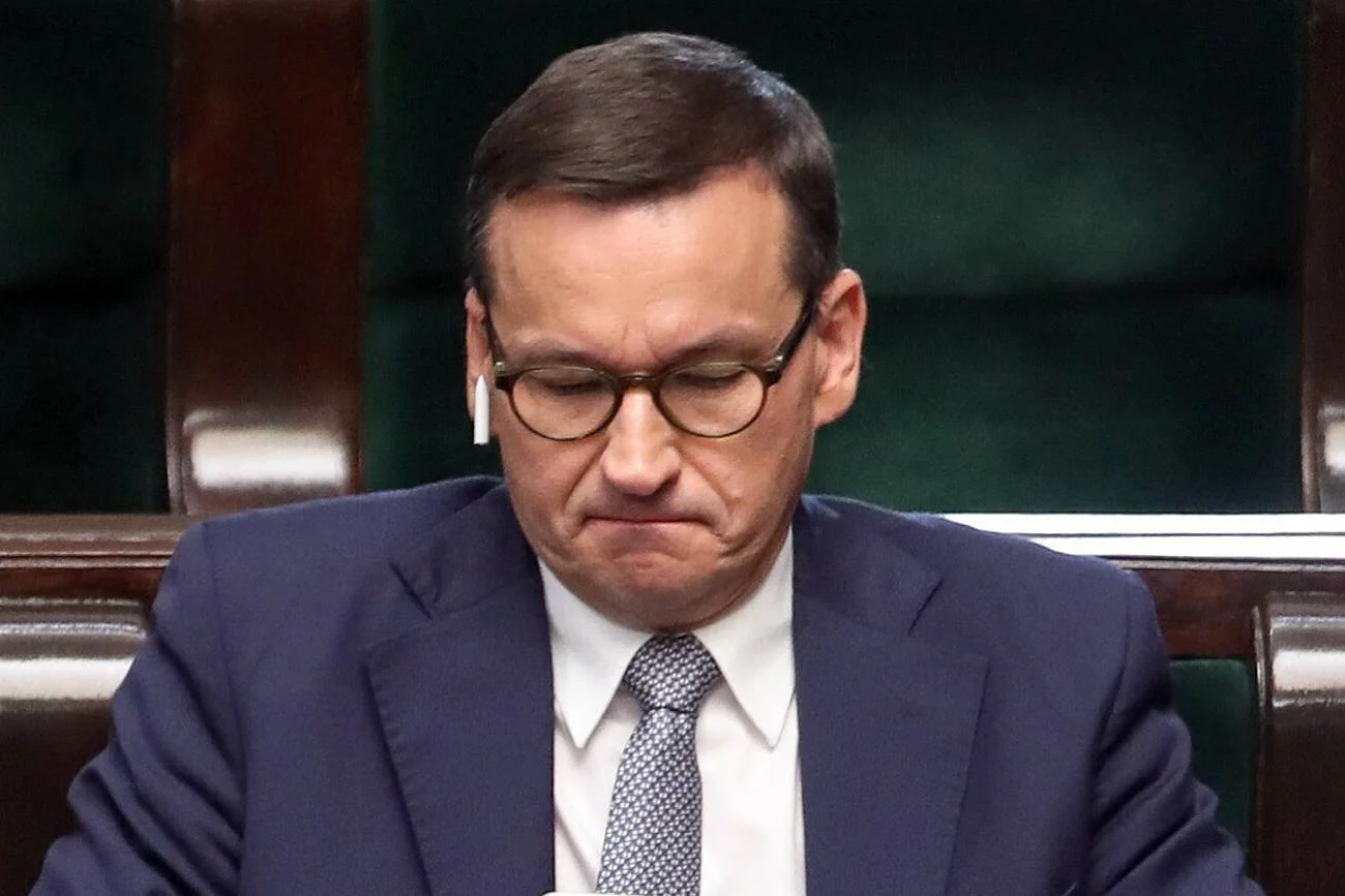 W nowym sondażu zbadano, jak Polacy oceniają słowa Mateusza Morawieckiego o III wojnie światowej. Wyniki nie są dla premiera przyjemne.