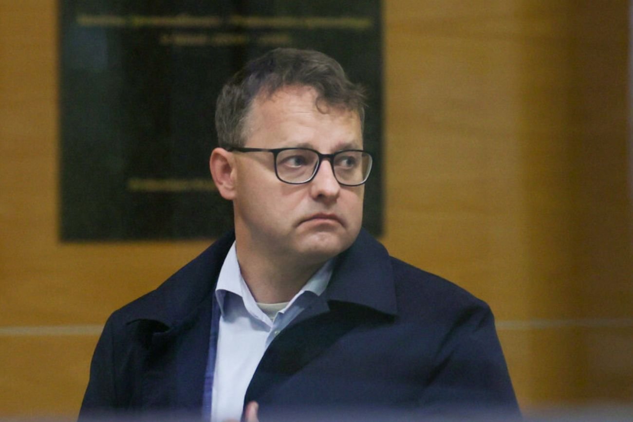 Azyl dla Romanowskiego na Węgrzech. Polska zwróci się do Komisji Europejskiej. Wiceminister MSWiA zapowiada, że Polska zwróci się do Komisji Europejskiej ws. azylu dla Romanowskiego na Węgrzech.