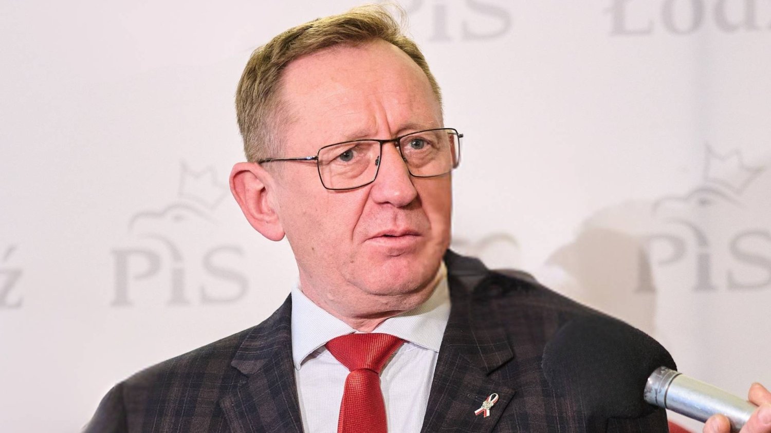 Robert Telus tłumaczył się z afery ws. CPK. W TV Republika nie wytrzymali Robert Telus