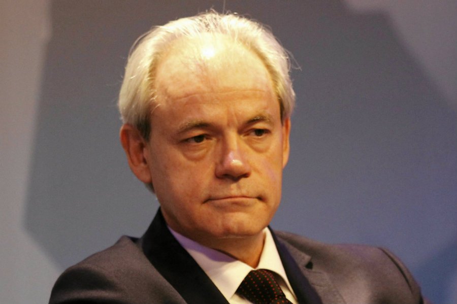 Adam Szejnfeld dwukrotnie przekroczył prędkość w terenie zabudowanym i stracił prawo jazdy na trzy miesiące.