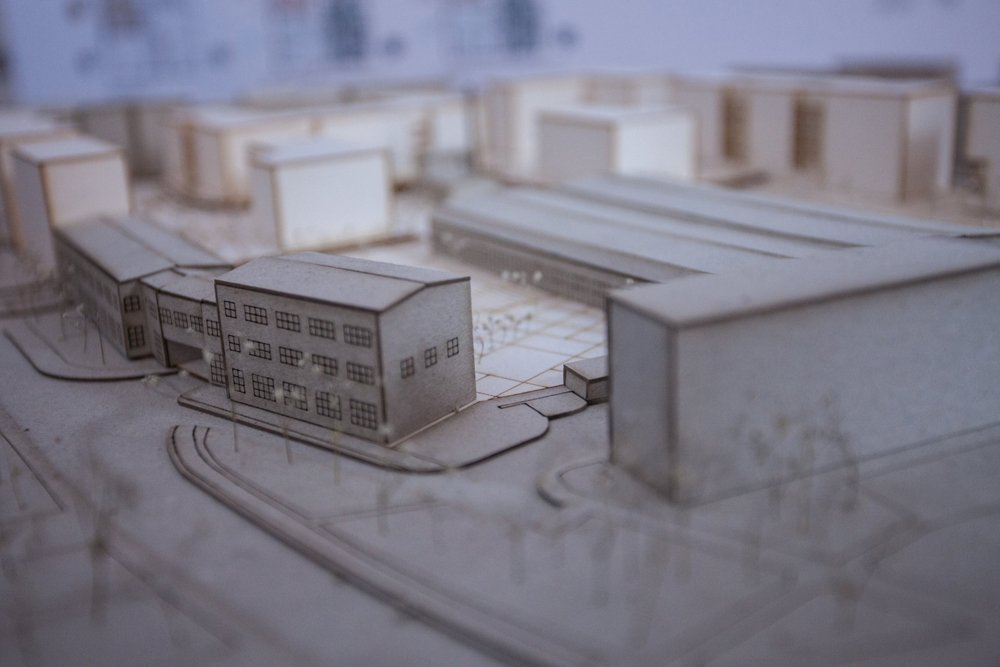 Na razie Polacy mogą kupić sobie co najwyżej mieszkanie z kartonu. Zdolność kredytowa jest wyliczana zupełnie inaczej.