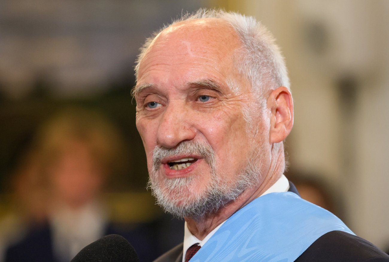 Antoni Macierewicz chce kary dla TVN. Już złożył dokumenty