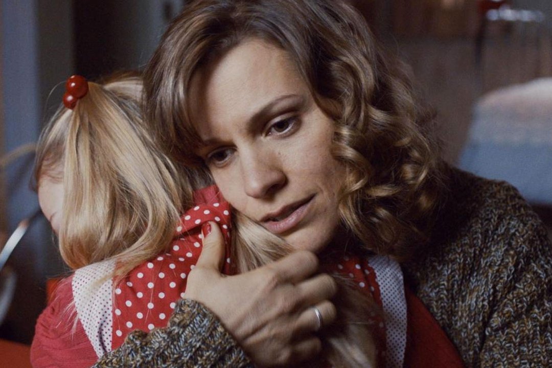 5 mniej znanych serialowych thrillerów z genialnymi zwrotami akcji