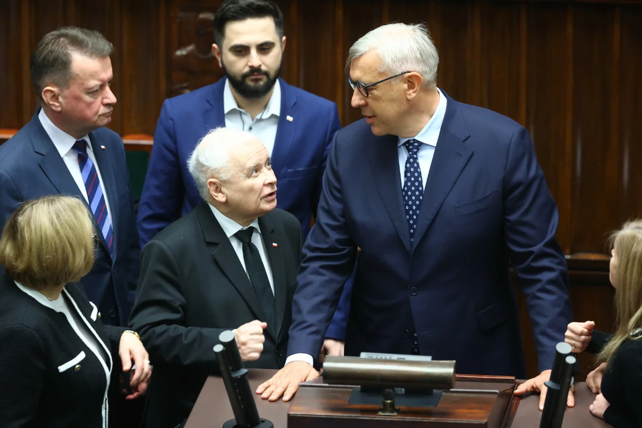 Tusk wymownie skomentował awanturę Kaczyńskiego z Giertychem. Wystarczyło kilka słów Tusk o awanturze Kaczyńskiego z Giertychem. "Nie miało prawa się udać"