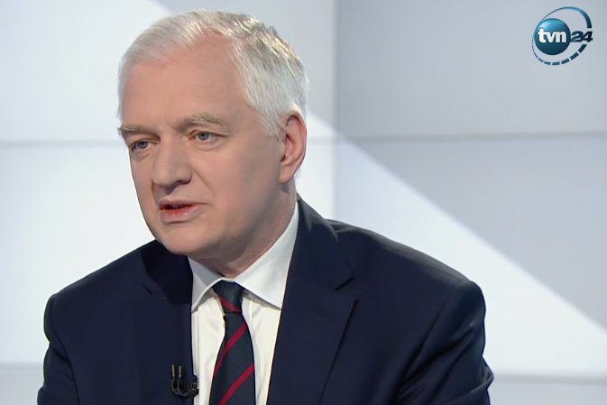 Jarosław Gowin skrytykował w TVN24 działania rządu, który współtworzy. Zgodził się, że działania gabinetu budzą watpliwości konstytucyjne.