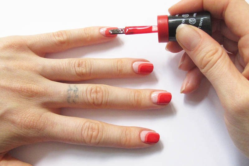 Najnowsza propozycja manikiuru żelowego od Sally Hansen