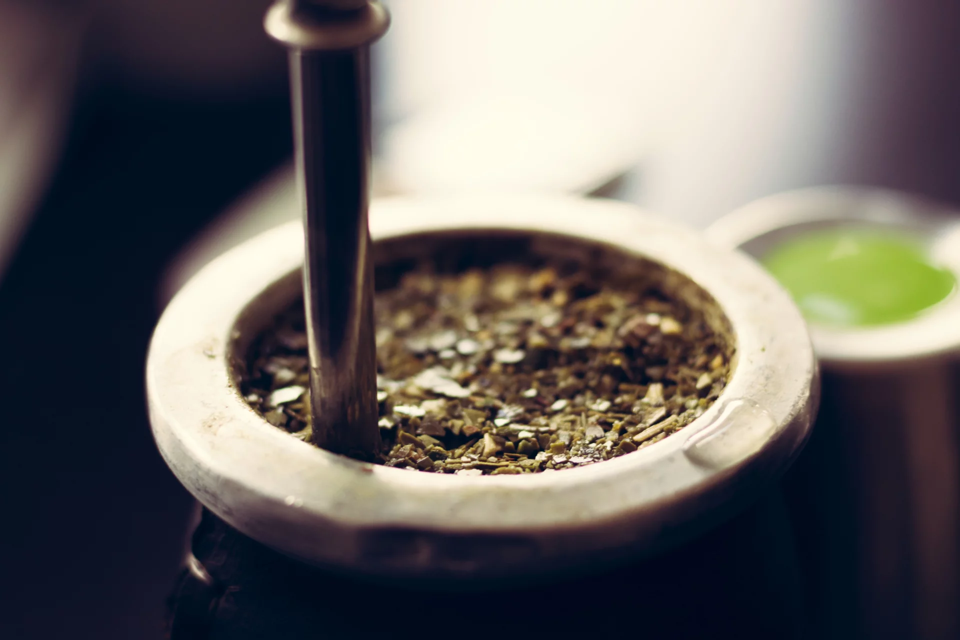 Yerba robiona jest z ostrokrzewu paragwajskiego.