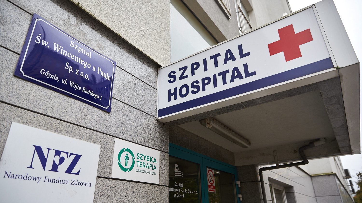 Szpital Św. Wincentego a Paulo w wakacje przezywa oblężenie. Na SOR trafiają pijani turyści.