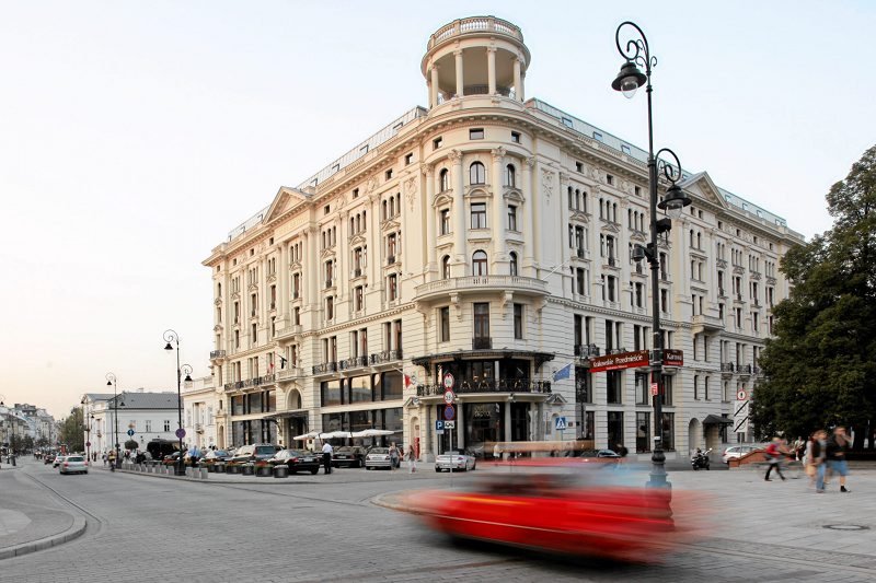 Hotel Bristol w Warszawie przy Krakowskim Przedmieściu
