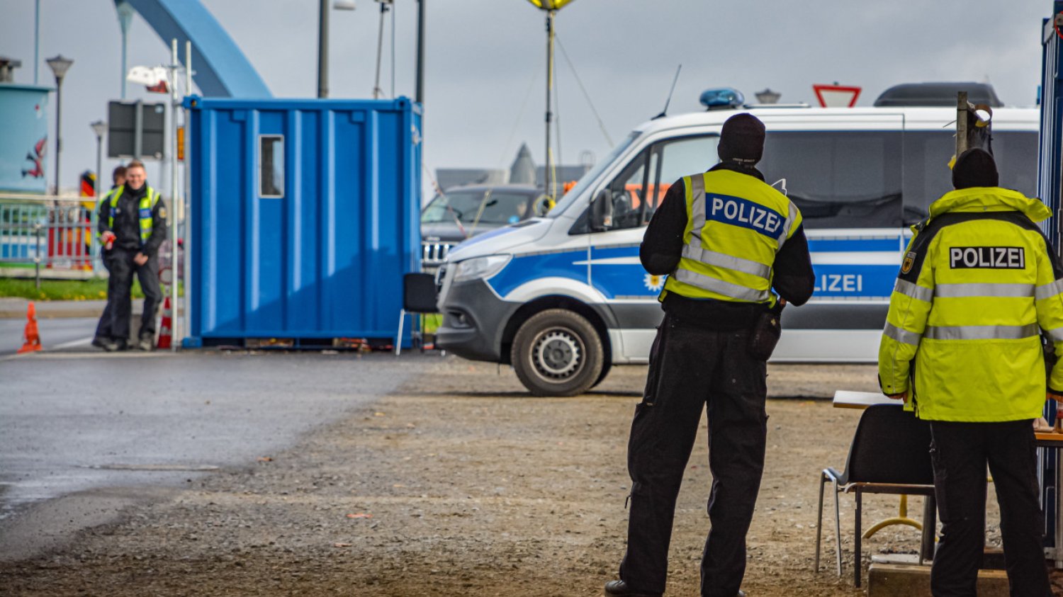 "Obywatelskie kontrole" Holendrów na granicy z Niemcami. Rząd reaguje