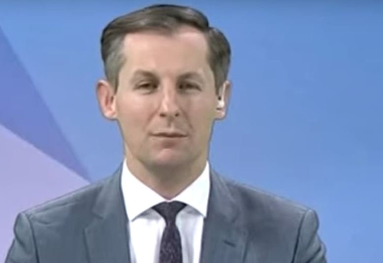 Od stycznia tego roku prezesem UOKIK jest Tomasz Chróstny. Rząd chce dać nowe uprawnienia prezesowi UOKIK. Obecnie jest nim Tomasz Chróstny.