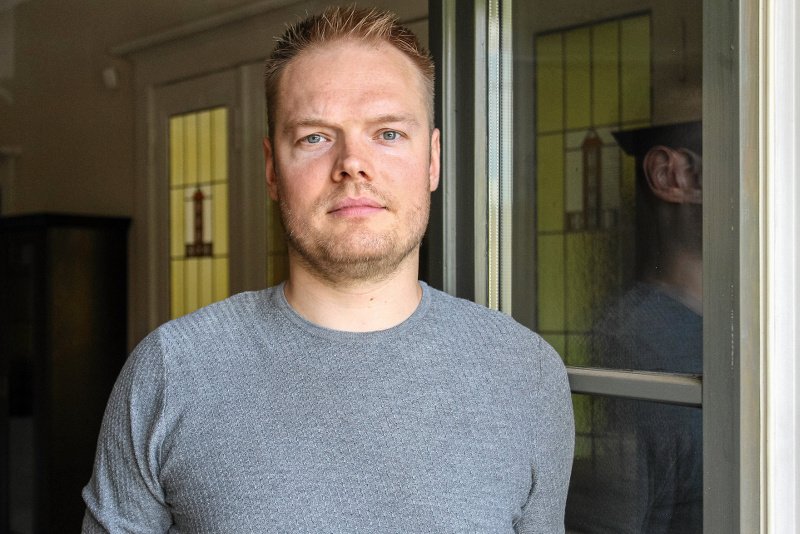 Bartosz Fiałek otrzymuje wiele wiadomości, w których lekarze proszą go o pomoc lub interwencję.