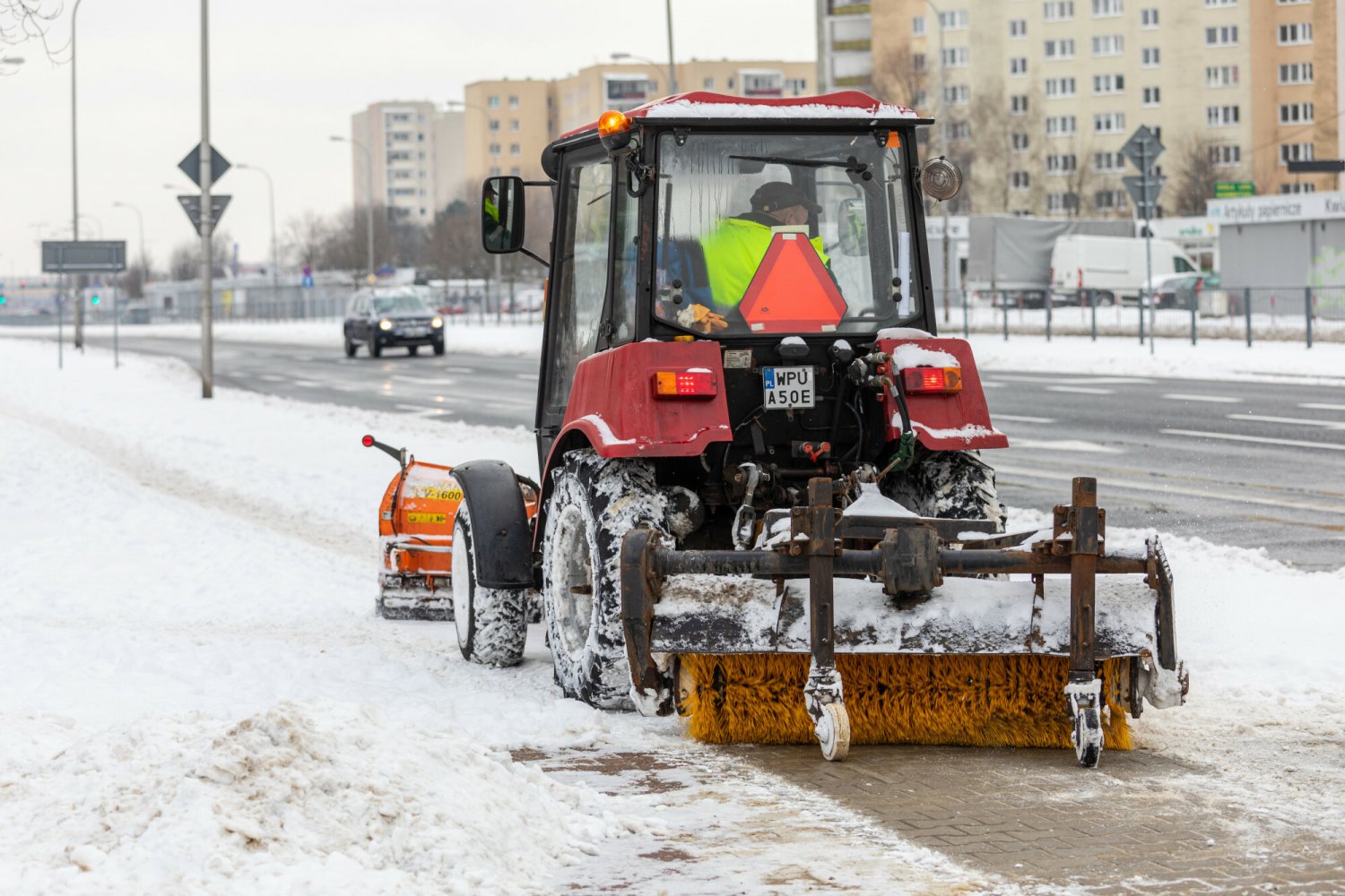 Nadchodząca zima ma być śnieżna i mrożna. Tak wynika z długoterminowych prognoz IMGW.