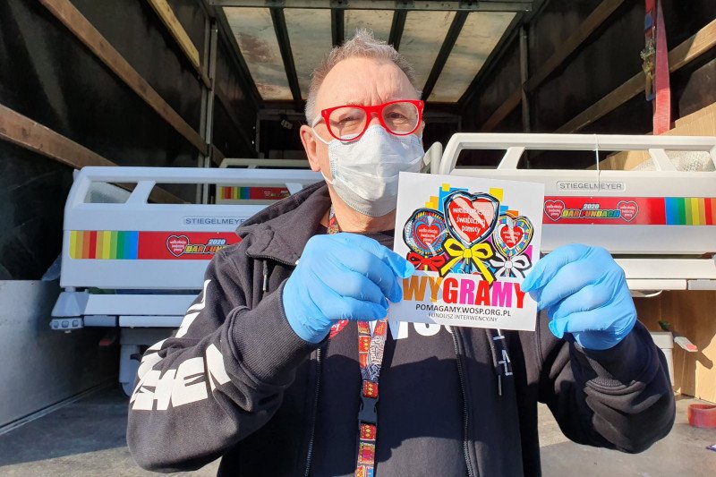 Jerzy Owsiak odmówił przekazania łóżek WOŚP na łózka covidowe.