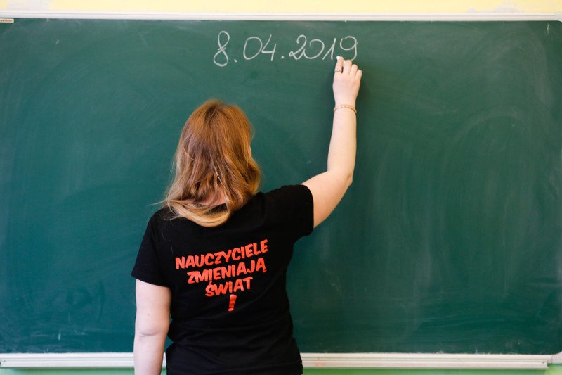 Nauczyciele z całej Polski przygotowują się do akcji strajkowej.
