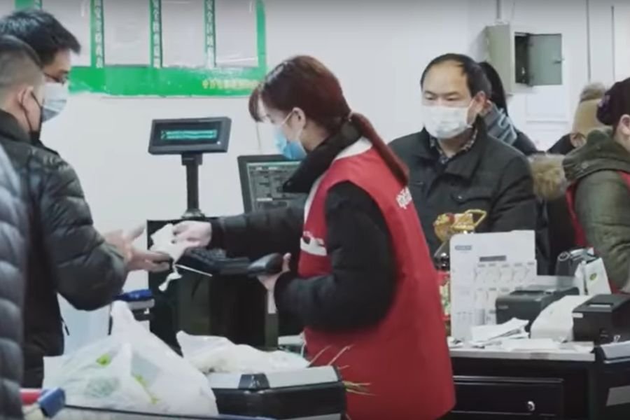 W Wuhan pozostaje 8 milionów osób